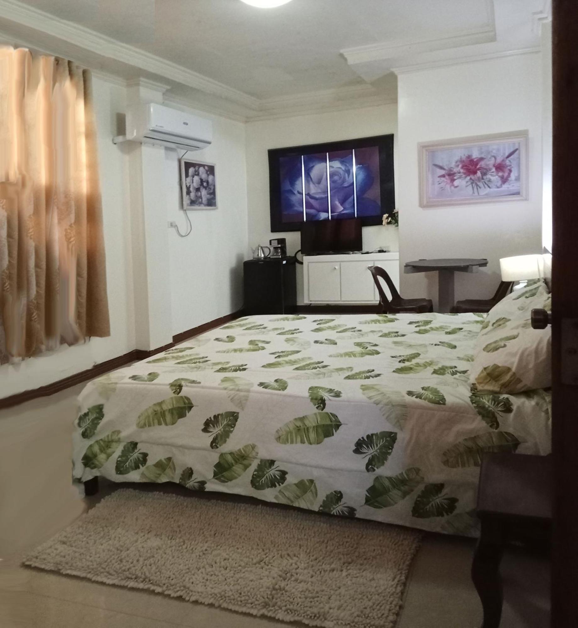 Leizel'S Bed & Breakfast Palompon Zewnętrze zdjęcie